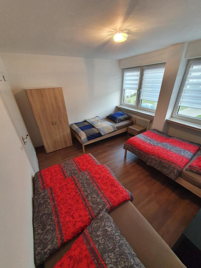 Ferienwohnung Schlossstrasse Essen Esterno foto